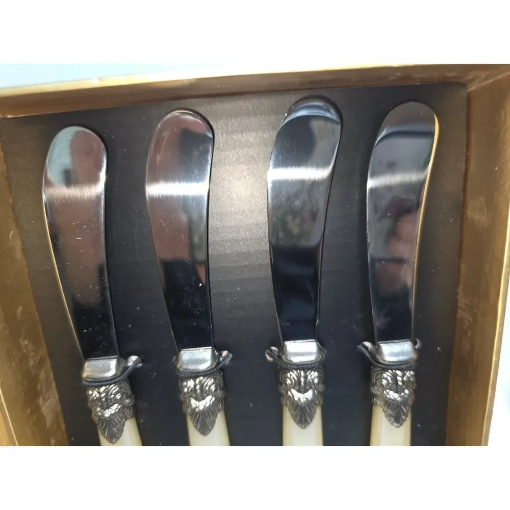 Cheese Spreader 4 Pcs. CATHYLIN REVERIE COLLECTION -NIB Mother of Pearl